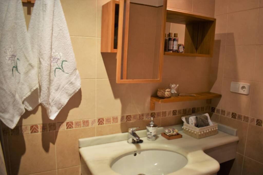 Precioso Atico En Pleno Centro De O Grove Apartment Exterior photo