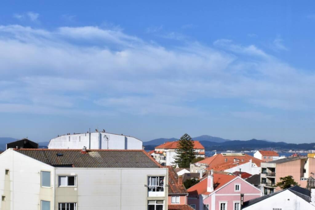 Precioso Atico En Pleno Centro De O Grove Apartment Exterior photo